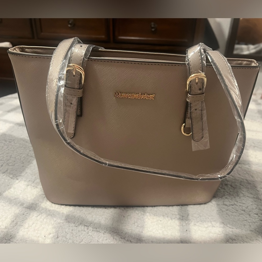 Montana West purse NEW